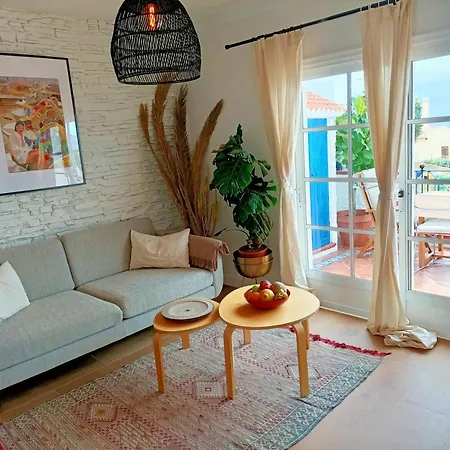 Topfloor Corner Panoramics Views & Pools * Адехе