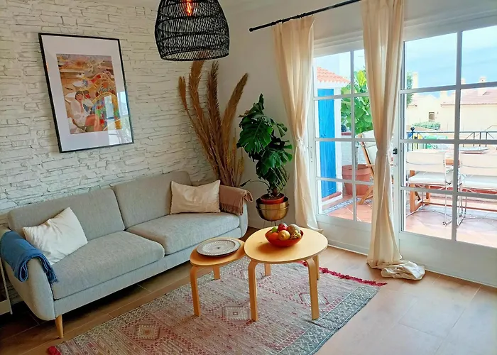 Topfloor Corner Panoramics Views & Pools * Адехе