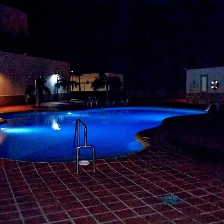 Apartment Topfloor Corner Panoramics Views & Pools *