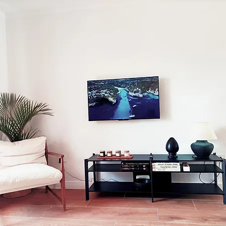 Topfloor Corner Panoramics Views & Pools Lejlighed *